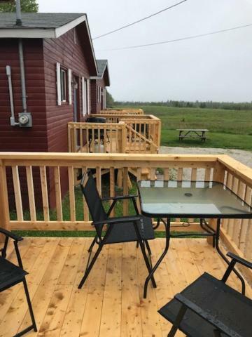 Lush'S Cottages Cormack Екстер'єр фото